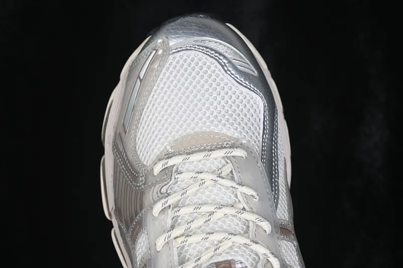 All categories Asics Asics series Asics Gel-Nimbus 12.1 Asics Gel-Nimbus 12.1 Asics retro breathable casual shoes cushioning men's wear-resistant running shoes 1203B144-100